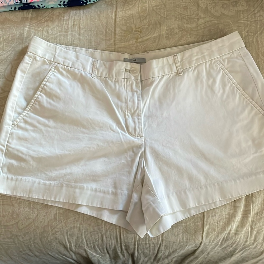 GAP Chino Shorts